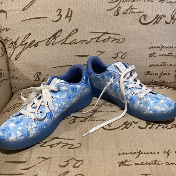 Geox - Picture 9 of 14